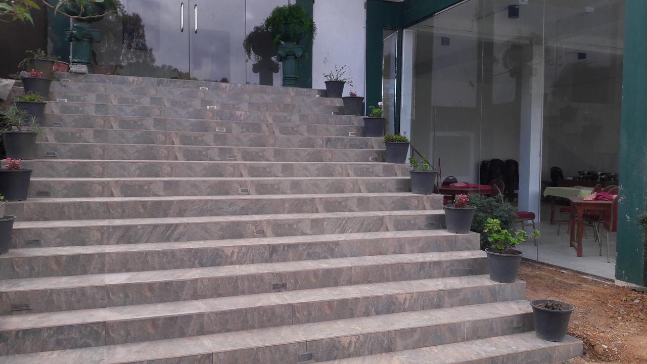 Grand View Hotel Nuwara Eliya Kültér fotó